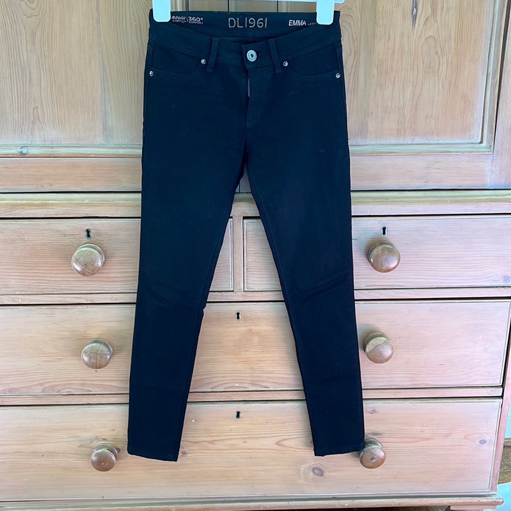 DL1961, black, Emma legging. Size 24.